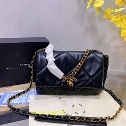 Store Export Designer Crossbody Bag New Trend Handheld Single-shoulder Crossbody Bag 2024 New Fashion Soft Leather Small Square Bag Hold Bag Shopping Bag