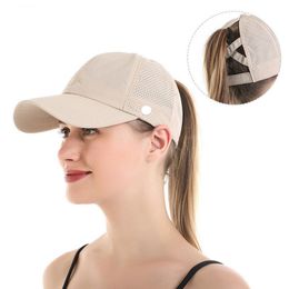 LL Açık Beyzbol Şapkaları Yoga Kadın Güneşlik Şapkası Nefes Alabaç Mesh Hızlı Kurutma Beyzbol Açık Haval Cross Cross At kuyruğu