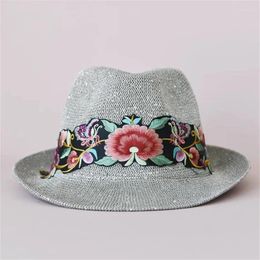 Berets 202403-shi Ins Chic Summer Sequin Breathable Knit Ethnic Styly Embroidery Flower Lady Fedoras Cap Women Leisure Panama Jazz Hat