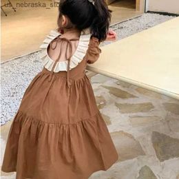 Girl's Dresses 2024 Summer Girls Dress French Style Open Dress Lace Neckline Princess Dress New Casual Childrens Dress Baby Clothing Q240418