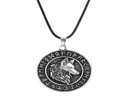 Pendant Necklaces Vintage Nordic Viking Pirate Necklace Round For Men Odin Mount Celtic Wolf Punk Male AccessoriesPendant9000068