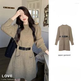 Casual Dresses French Knit Dress Women Korean Fashion Round Neck Bubble Sleeves Gentle Temperament Belt Solid Waist Slim Winter Female Wear