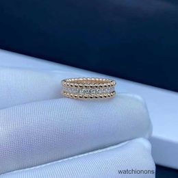 High-end Luxury Ring Fanjia Kaleidoscope Beaded Edge Full Diamond Ring Female V Gold Thickness 18K High Grade Shining Sky Star Mens and Womens Rings