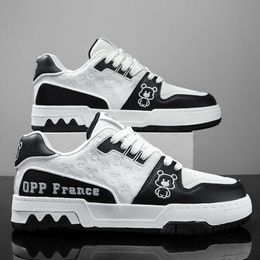 New Fashion Couple Sneakers Youth Women Men Black White Casual Sports Shoes Board Trainers