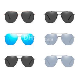 Classic Letter Laser Sunglasses Metal Sunflowers Designer Eyeglasses Summer Beach Sunglasses Eyewear Girl Beach Sun Glasses