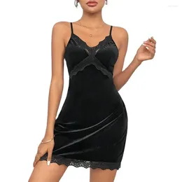 Women's Sleepwear Black Sexy Lace Trim Sling Nightdress Deep V Nightgown Winter Velvet Sleeveless Ladies Fashiom Homedress