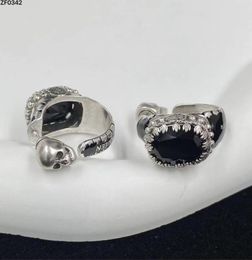 New designed Dangle rivet skull Black Gem women men pearl earrings ear hoop punk style necklace bracelet ladies earring studs Desi1166292