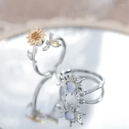 Cluster Rings Rotating Flower Ring For Women Multiple Crystal Fidget Finger Accessories Rotate Anti Stress Wedding Jewerly Gifts