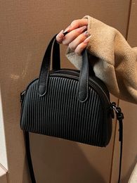 Shoulder Bags Vintage Women's Handlebags Chic Solid Striped PU Ladies Commuter Japanese Style Female All-matched Crossbody Bag