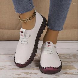 Casual Shoes Thick Soles Large Size Explosion Hand-stitched Beef Tendon Soft Sole Mother Women All Match Single