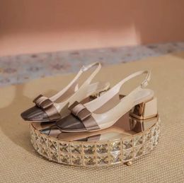 N Designers Sandals Fashion heels Satin buckle decoration chunky heel womens shoes high heeled Designer shoes Platform heel ROM 240411