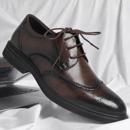 Casual Shoes Mens Oxford Leather Classic Wing Tip Toe Lace-Up Business Handmade Comfortable For Men Gentleman Shoe