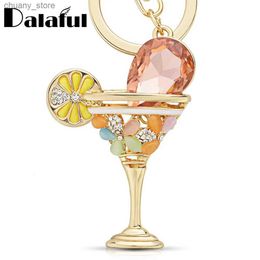 Keychains Lanyards Exquisite ElegantWine Glass Cup Lemon Goblet Key Ring Chains Holder Crystal Bag Buckle Pendant For Car Keyrings KeyChains K305 Y240417