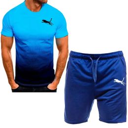 2024 mens fashionable sportswear summer wear mens fitness wear short sleeved T-shirt and shorts quick drying 2-piece s 240403