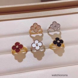 High-end Luxury Ring Vancllef High Edition Lucky Clover Ring Womens Precision Natural White Fritillaria Red Jade Marrow Full Diamond Colour Preservation