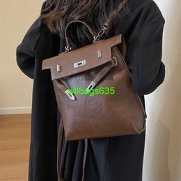 Leather Backpack Bags Trusted Luxury Ky Handbag Retro Handheld Commuter Bag for Womens 2024 New Small Form Design Backpack for Office Workers have logo HBKU2F