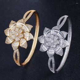 Bangle Threegraces Micro Pave Shiny Cubic Zirconia Big Flower Shaped Gold Color Cuff For Wedding Bridal Costume Jewelry B087