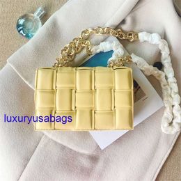 Womens Designer Chain Cassette Cross-body Bag Luxury BotegaVeneta Padded Intreccio Leather Cross Body Bag with Gold/Silver Chain Single Interior Zip Pocket YWWS