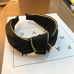 Hair Rubber Bands Wide Side Solid Knot Headbands For Women Girls Fabric Hairbands Hair Hoop Fashion Hair bands Female Headdress Hair Accessories Y240417