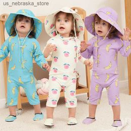 One-Pieces Baby girl swimsuit long sleeved integrated swimsuit for children and toddlers Fruit print Rush goggles Baby shower set Korean set Q240418