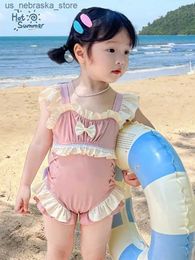One-Pieces Girls swimsuit girls quick drying bikini one-piece swimsuit babys swimsuit little princess Q240418