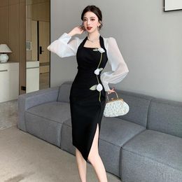 Casual Dresses 2024 Spring Black White Hit Colour Split Dress Women Square Collar Rose Flower Appliques Puff Sleeve Office Bodycon Clothes