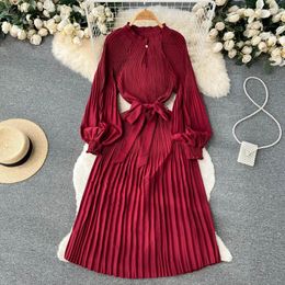 Casual Dresses Autumn Light Ripe Style Red Temperament Lantern Sleeves Niche Design Waist Pleated Dress