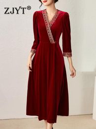 Casual Dresses ZJYT Vintage Embroidery Midi Velvet For Women 2024 Spring Long Sleeve Red Black Party Event Vestidos Daily Robe