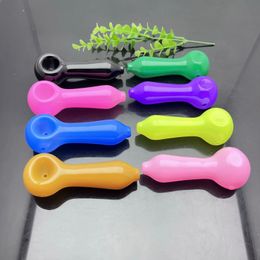 Mini Portable Plastic Tobacco Bottle Delivery Accessories Glass Bongs Glass Smoking Pipe Water Pipes Oil Rig Glass Bowls Oil Burn