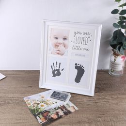 Create Lasting Memories with born Hand Footprint Makers Plastic Po Frame for Baby Boys Girls 240403