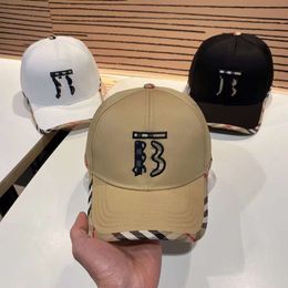 Fashion Baseball Cap Designer Hat Luxury Ball Caps Plaid Duck Tongue Cap Letter Embroidery Sports Golf Travel Hundred Temperament Hat