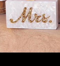 Bags Fashion Customized Acrylic Box Clutches Lady Beach Party Handbag Pearl White with Sier Glitter or Gold Glitter Name Mrs Letter