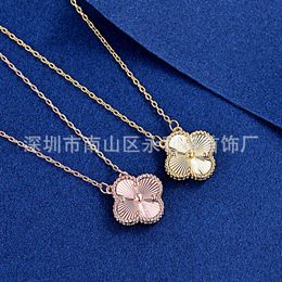 Designer Brand Van Laser Four Leaf Grass Necklace Exquisite Net Red Light Luxury Style Classic Cersatile Personalized Glossy Unique