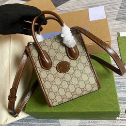 Brand Designer Bag Cross Package Manufacturers Promotion Retro Seri Mini Tote Bag Fashion New Man Women One Shoulder wallet Crossbody Handbag