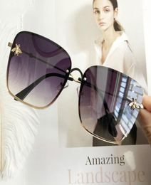 Sunglasses 2021 Women Oculos Cute Bee Design Mirror Female Sun Glasses Square Feminino Zonnebril Dames Gafas Glasses14110715