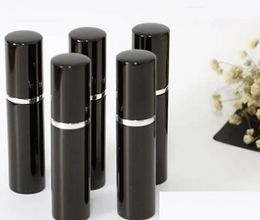 Påfyllningsflaska svart färg 5 ml mini bärbar påfyllningsbar parfymatomizer sprayflaskor tomma flaskor kosmetiska behållare flaskor