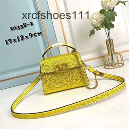 Mini Bag Summer Diamond Vallentinoo Chain Inlaid Crystal Handbag Magnetic Buckle Single Designer Crossbody Small Square Shoulder Bags LWKJ