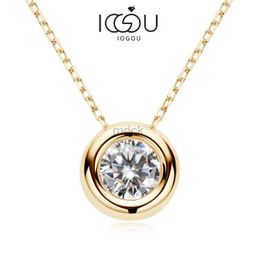 Pendant Necklaces IOGOU Real D VVS1 Moissanite Neclaces 6.5mm Round Pendant for Women 100% Silver 925 Yellow Gold Colour Fine Jewellery Wholesale 240419