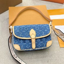 2024 Shoulder Bag Messenger Tote Bag Purse Cosmetic bags Blue canvas Small square bag