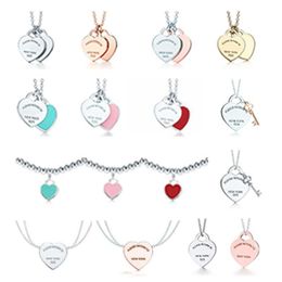 designer LOVE Heart Pendant Necklaces luxury women Necklaces 925 silver Jewelry Birthday Christmas Gift Wedding Statement Bangle w8034753
