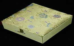 Silk Brocade Jewellery Gift Boxes Square Cotton Filled Keepsake Box High End Bangle Bracelets Box 2pcslot Mix Color 4497783