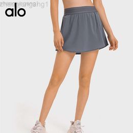 Desginer Alooo Yoga Shorts Woman Pant Top Women Summer New Moisture Wicking Tennis Skirt Quick Drying Breathable Double Layer Anti Glare Womens Sports Pants Skirt