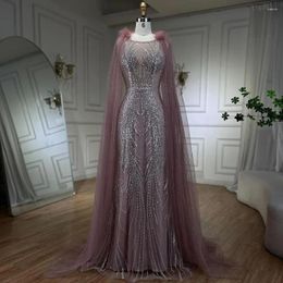 Party Dresses SERENE HILL Arabic Pink Mermaid Evening Dress With Elegant Luxury Feathers Beaded Cape Sleeves For Women 2024 CLA71709A