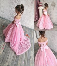 Pink Tulle Flower Girl Dress For Wedding Puffy Kids Pageant Gowns Off The Shoulder Backless Custom Made Vestidos Long Train Bow LJ5585916