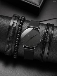 Wristwatches Mens Luxury Quartz Wristwatch Luminous Clock Men Fashion Business Watches Male Casual Black Bracelet Watch