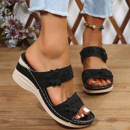 Rome Womens Slippers Summer Wedge Retro Trend Flower Ladies Shoes Comfort Slipon Platform Slides Large Size 3544 240417