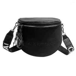 Shoulder Bags Fashion Vintage Lady Handbags Semicircle Saddle Crossbody Bag PU Leather Casual Female Wide Straps Travel Money Purses