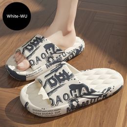 Fashion Slippers Men Thick Platform Sandals Soft Sole EVA NonSlip Home Bathroom Slide Summer Flip Flops Beach Shoes 240417