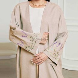 Ethnic Clothing Fashion Floral Embroidery Open Abaya for Women Dubai 2024 New Plain Kimono Muslim Trkiye Elegant Cardigan Gown Islam Clothing d240419
