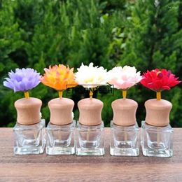 Storage Bottles 100pcs 8ML Transparent Glass Car Perfume Air Conditioning Outlet Tuber Bottle With Wooden Cap F2698